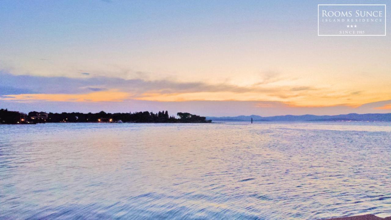 Apartments Residence Sunce Supetar - Cozy Base To Stay And Explore Island Brac Free Parking Eksteriør bilde